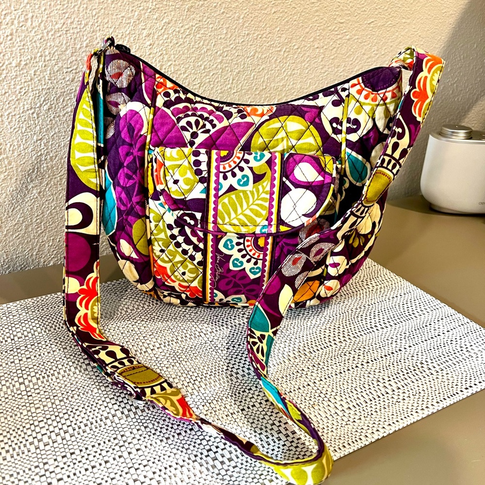 EUC Gorgeous Vera Bradley Plum Crazy Clara Crossbody